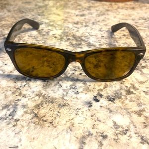 Ray-ban new wayfarers 710/51